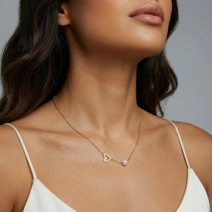 Amora Necklace