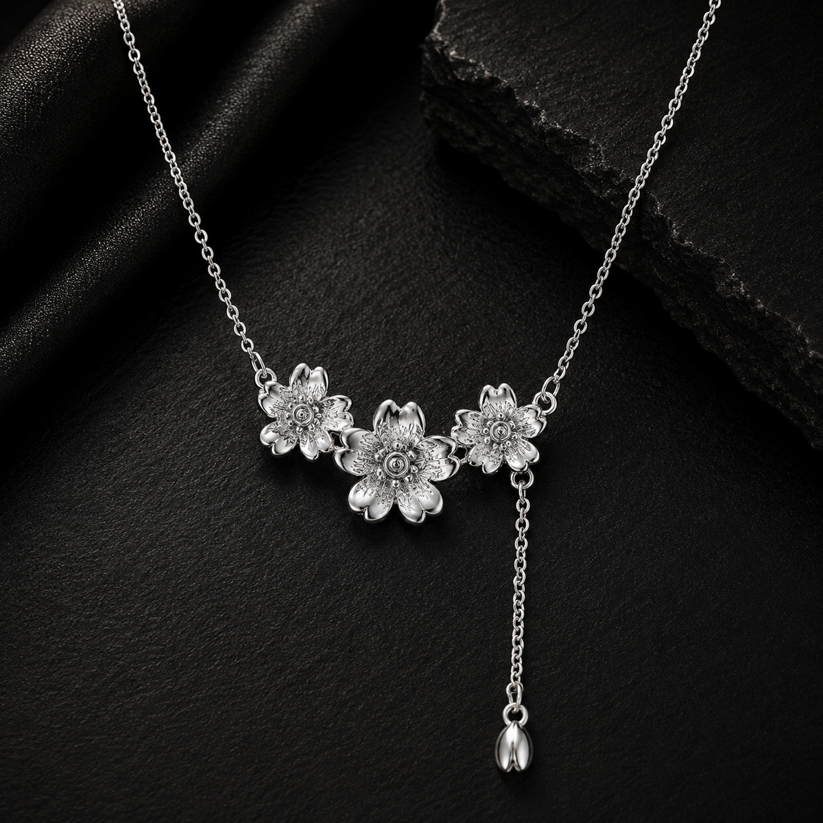 Fleur Élégance Halskette