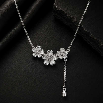 Fleur Élégance Halskette