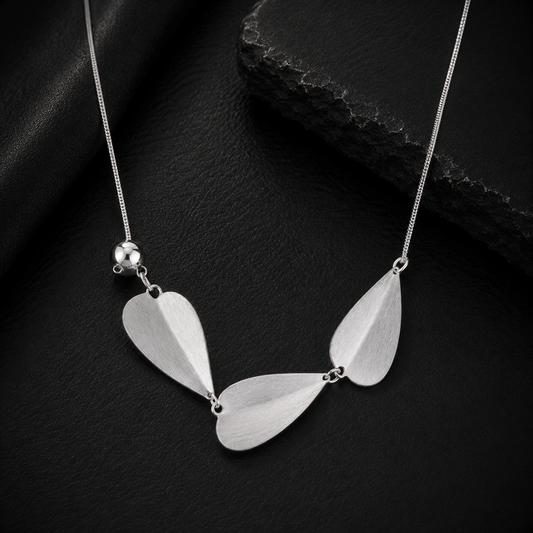 Élise Necklace