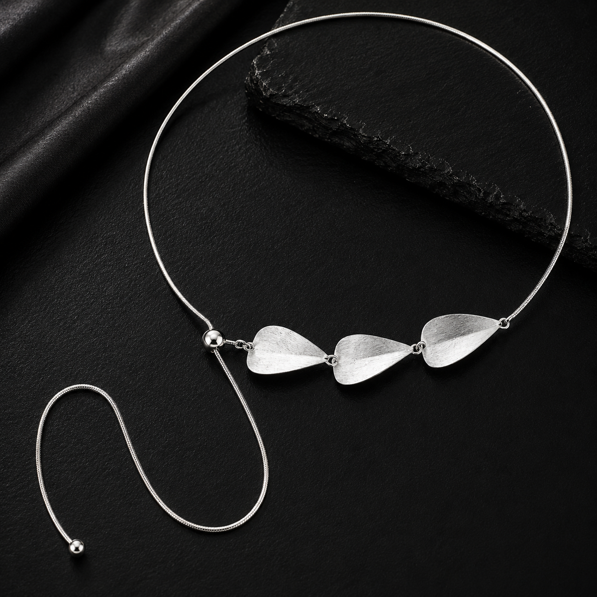 Élise Necklace